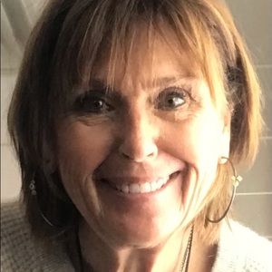 Meet your Posher, Paulette